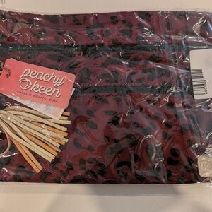 Peachy Keen Leopard Makeup Print Bag
